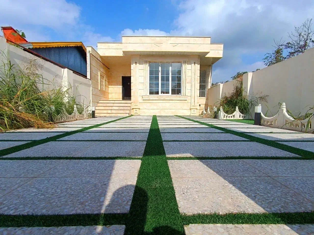 240 متر ویلای مدرن جنگلی/خوش قیمت/لشت نشا گیلان|فروش خانه و ویلا|رشت, معلم|دیوار