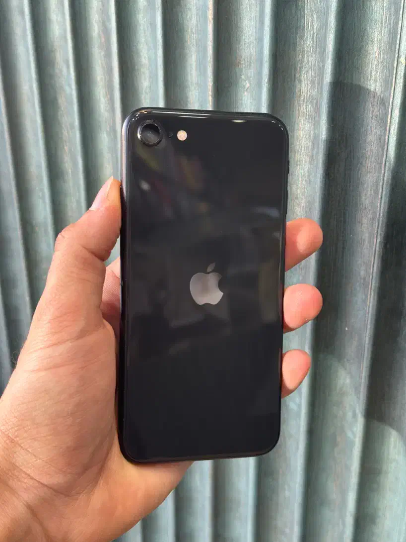 آیفون se2020|موبایل|کرج, گوهردشت|دیوار