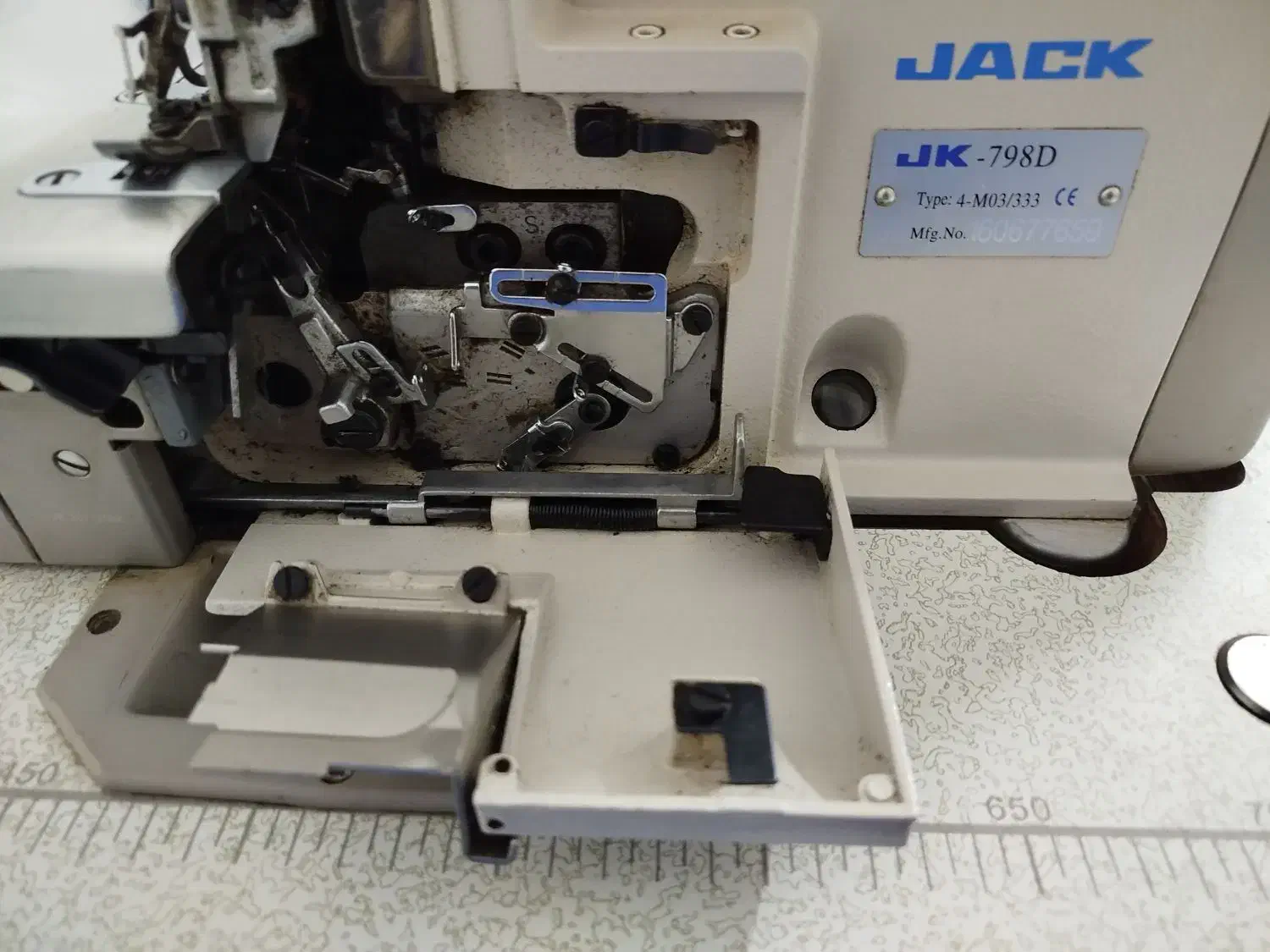 سردوز چهارنخ مدل ۷۹۸ سوپر جت|چرخ خیاطی و ریسندگی|مشهد, تلگرد|دیوار