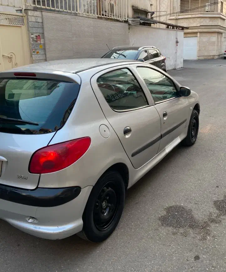 206فرانسوی۸۴دو ایربک Abs مانیتور دار بدون خط و خش|خودرو سواری و وانت|قائمشهر, |دیوار