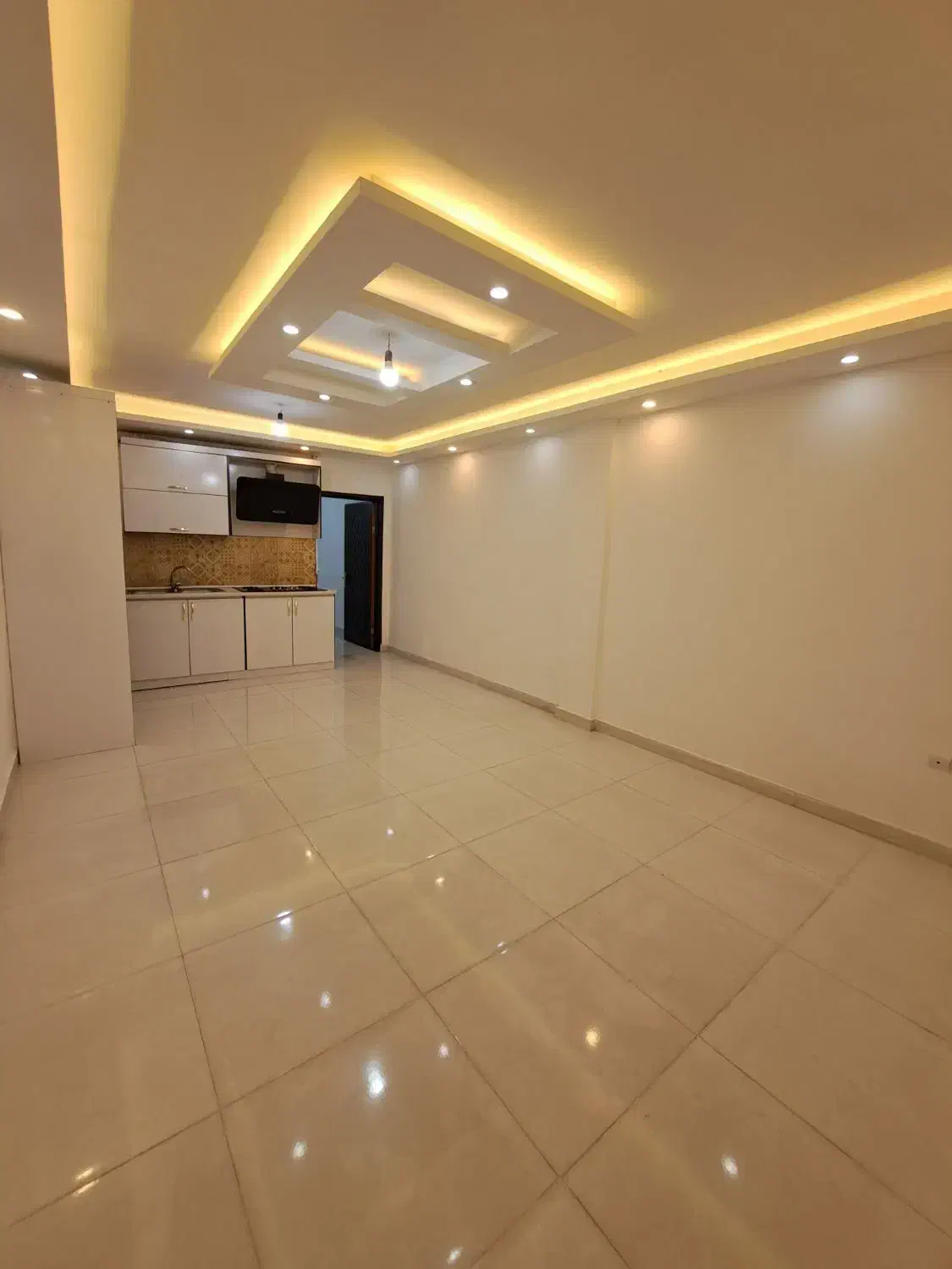 رهن کامل سوئیت با پارکینگ شیک حمیدیان|اجارهٔ آپارتمان|رشت, حمیدیان|دیوار