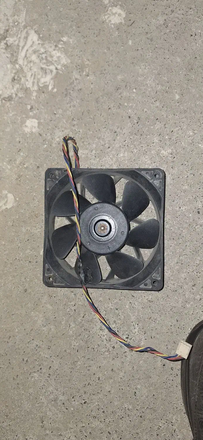 فن ۱۲در۱۲ ماینر|قطعات و لوازم جانبی رایانه|مشهد, احمدآباد|دیوار