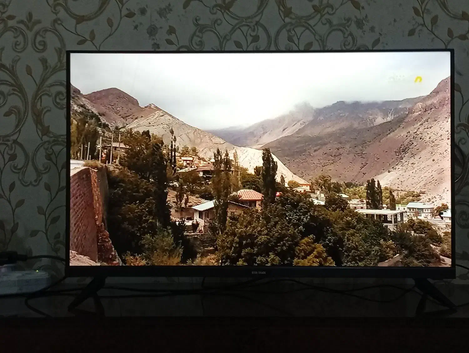 تلویزین استارترک|تلویزیون و پروژکتور|خرمآباد, |دیوار