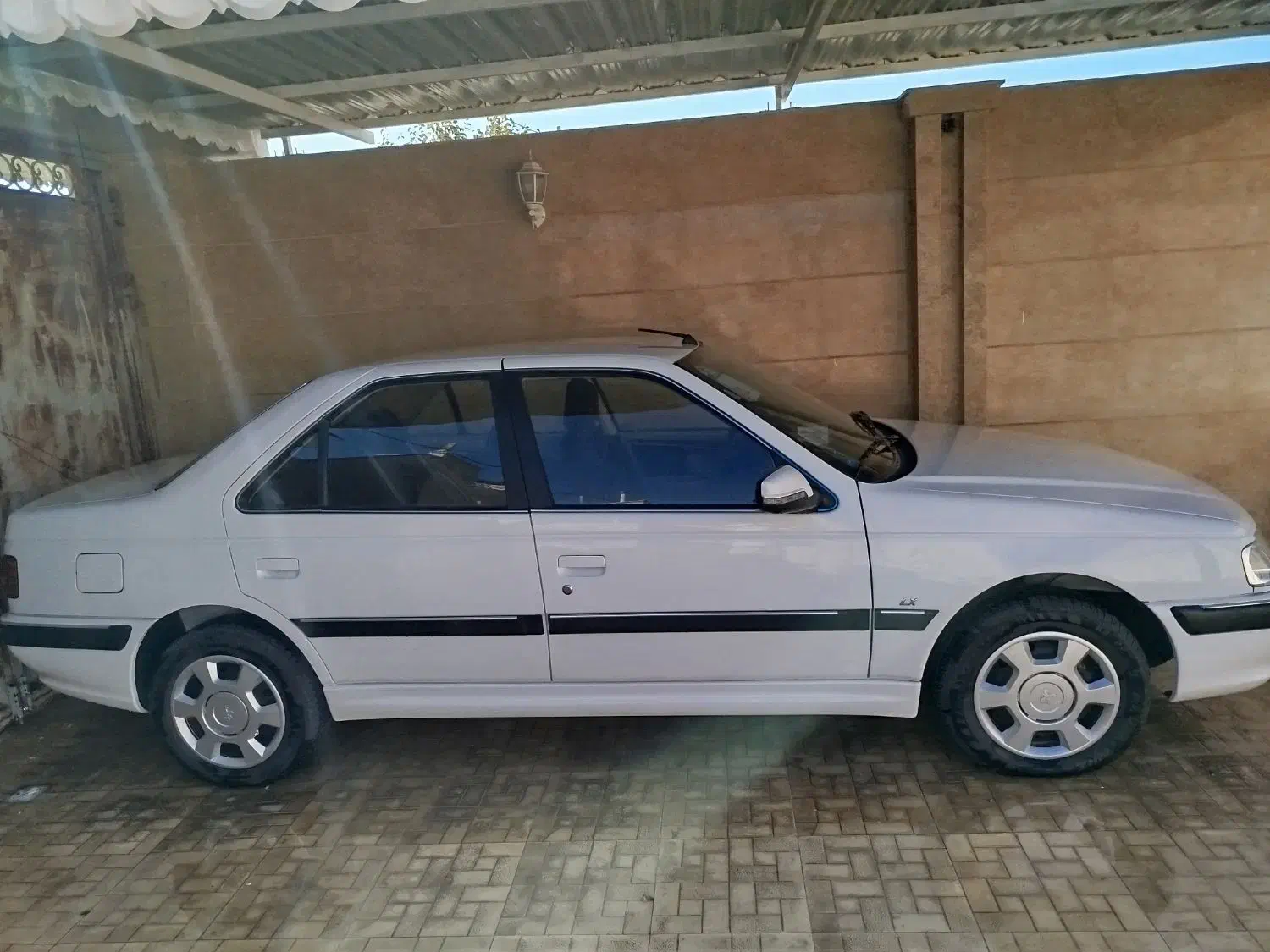 پارس تیوفایو|خودرو سواری و وانت|ملک‌آباد, |دیوار