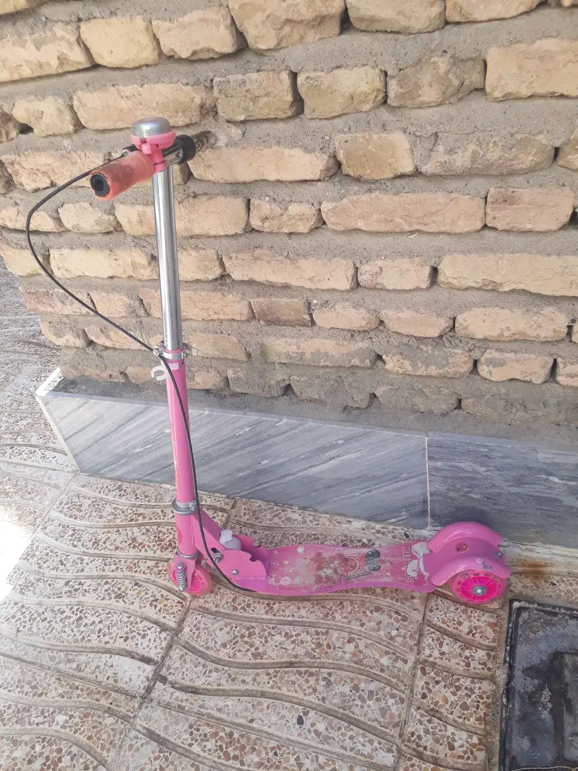 اسکوتر کودک|دوچرخه، اسکیت، اسکوتر|اهر, |دیوار