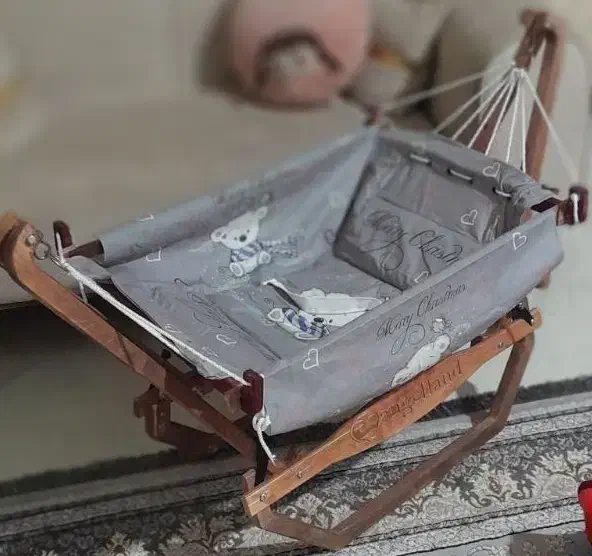 تخت گهواره چوبی جمع شو|تخت و سرویس خواب|گلستان (تهران), |دیوار