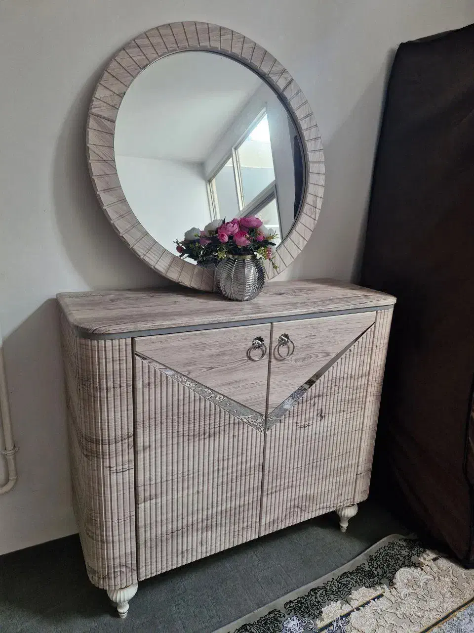 ست میز تلویزیون و آینه کنسول|میز تلویزیون|قروه, |دیوار