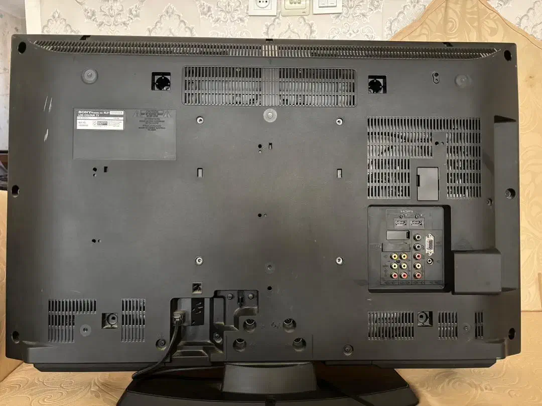 ۳۲ اینج فول اچ دی سونی|تلویزیون و پروژکتور|همدان, |دیوار