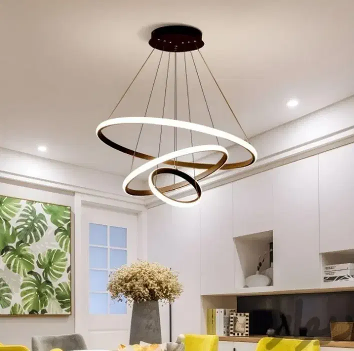 لوستر مدرن در چند طرح|لوستر و چراغ آویز|همدان, |دیوار