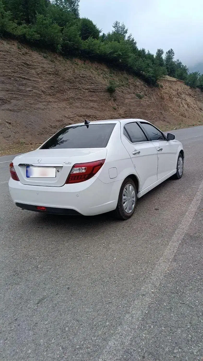 دنا پلاس 5دنده ef7 مدل 402|خودرو سواری و وانت|صفادشت, |دیوار