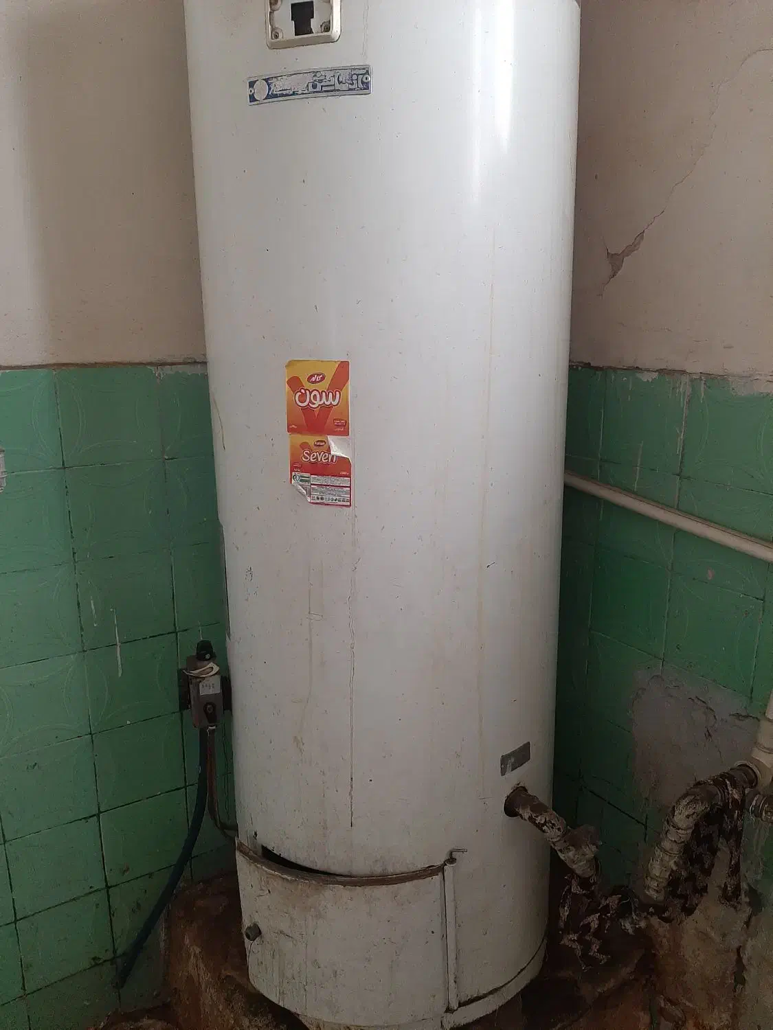 آبگرمکن مخزنی مدل آزمایش|آبگرمکن، پکیج، شوفاژ|اصفهان, شمس آباد|دیوار