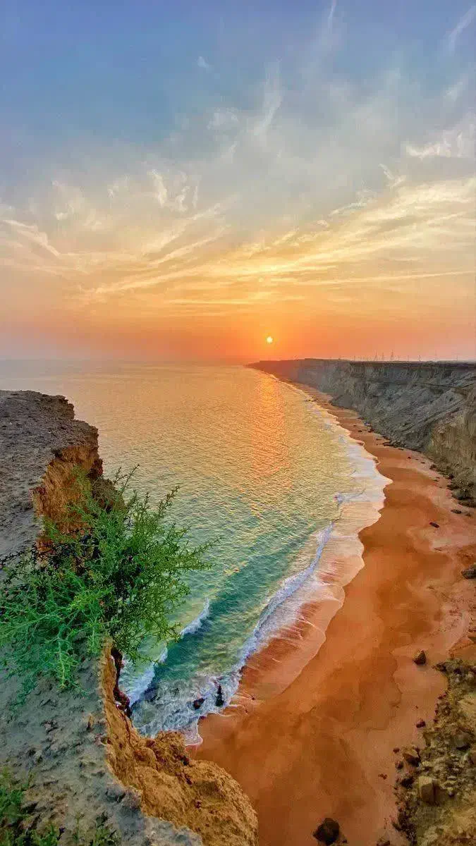 تور چابهار|تور و چارتر|ری, حمزهآباد|دیوار