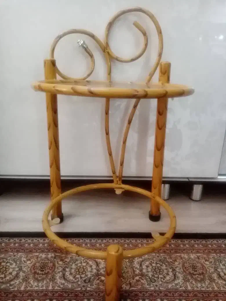 پاتختی فلزی|تخت و سرویس خواب|تبریز, |دیوار