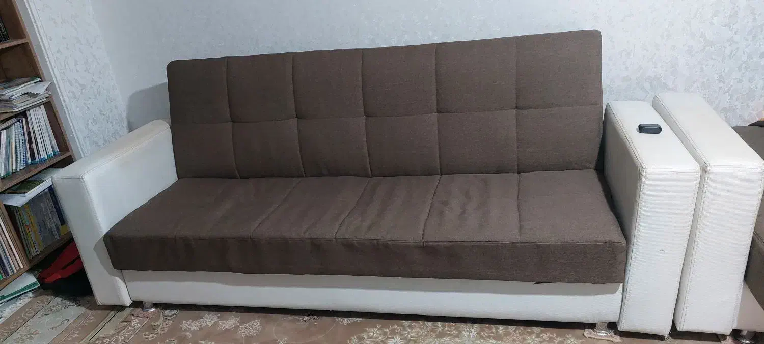 دوعددکاناپه ۴نفره تختخواب شو فنردار ترک|مبلمان خانگی و میز عسلی|قم, شهرک قدس|دیوار