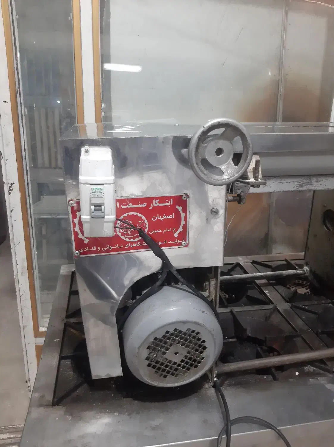 خمیرپهن کن دهنه ۴۰ درحد|کافی‌شاپ و رستوران|نسیم‌شهر, |دیوار