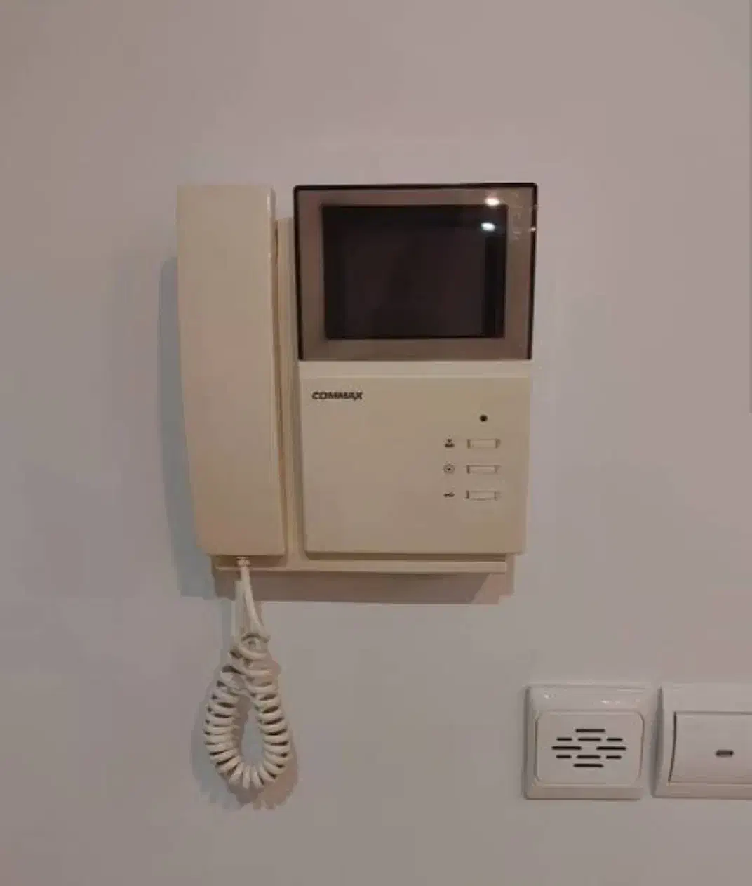 نصب و تعمیرات تخصصی آیفن های تصویری|خدمات پیشه و مهارت|ساری, |دیوار