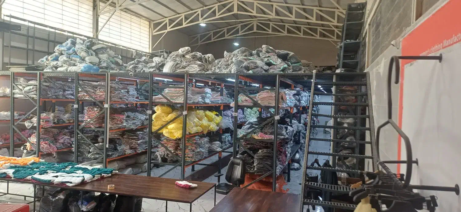 فروش عمده لباس زنانه و دخترانه|لباس|کرج, گلشهر|دیوار