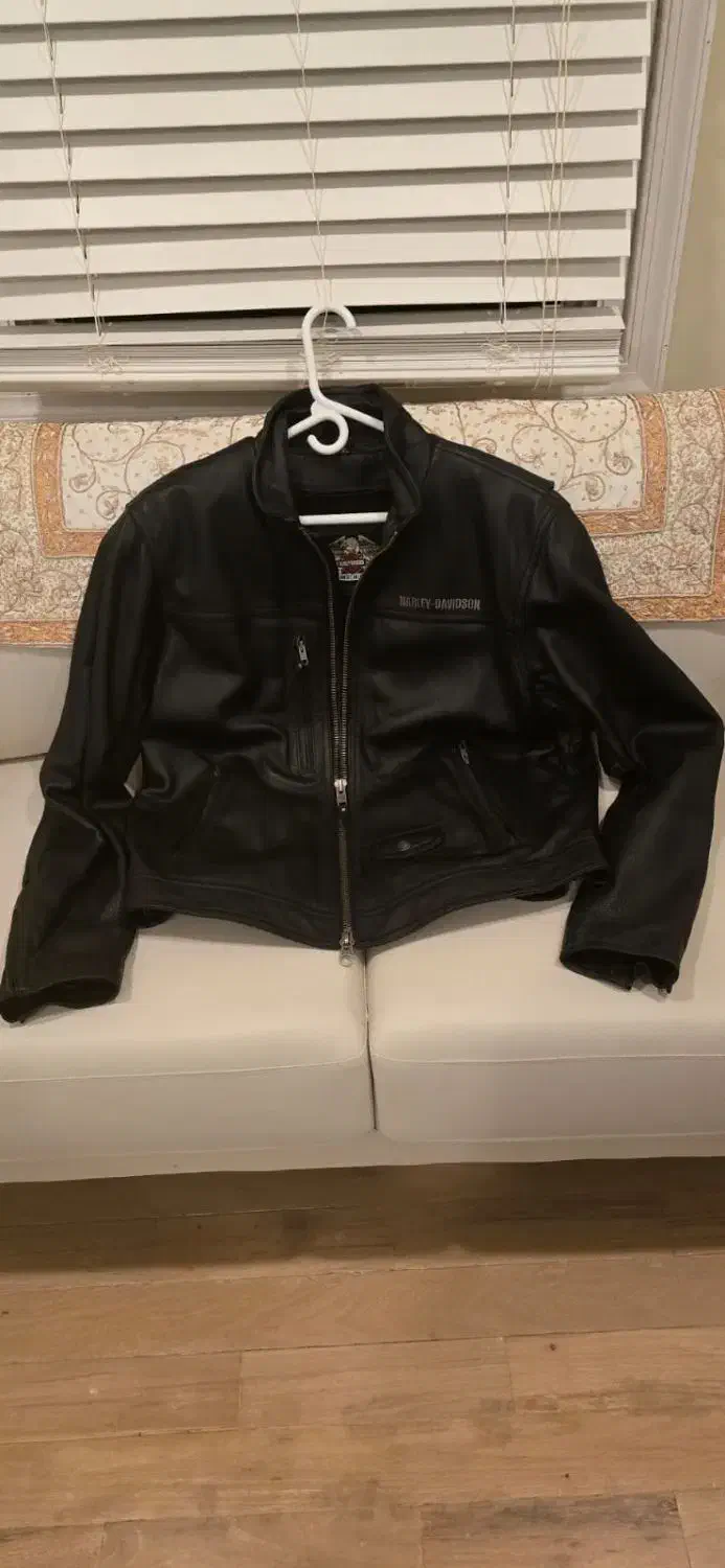 کاپشن موتور سواری چرم هارلی دیویدسن اصل|لباس|تهران, مینای شمالی (مخبر)|دیوار