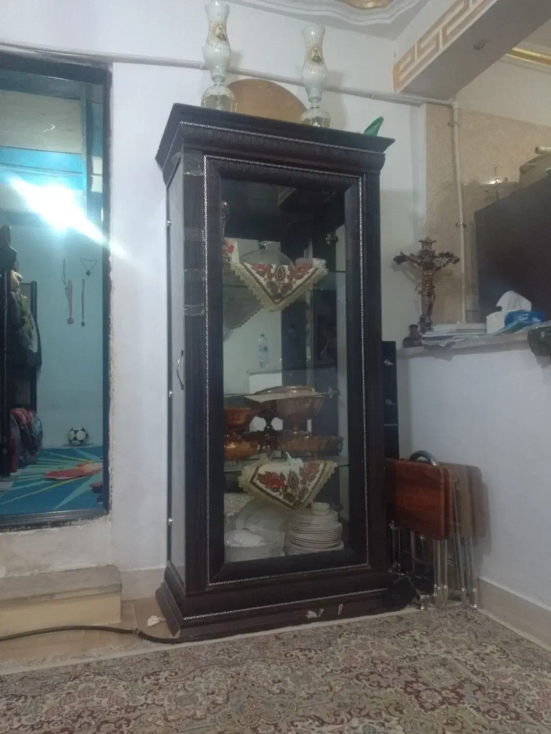 بوفه چوبی چهارطبقه|بوفه، ویترین، کنسول|بم, |دیوار