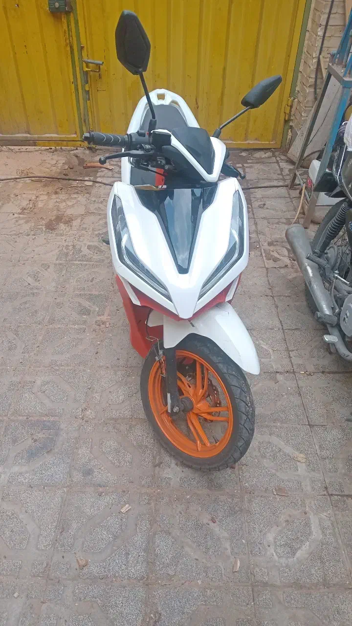 طرح کلیک ۱۴۰۲|موتورسیکلت|پردیس, فاز ۹|دیوار