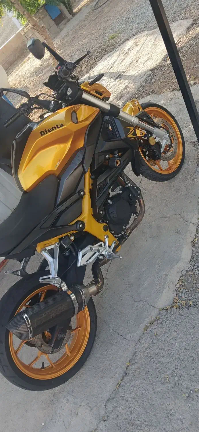 موتور بلنتا z300 دو سیلندر رادیات دار|موتورسیکلت|محمدیه-قزوین, |دیوار