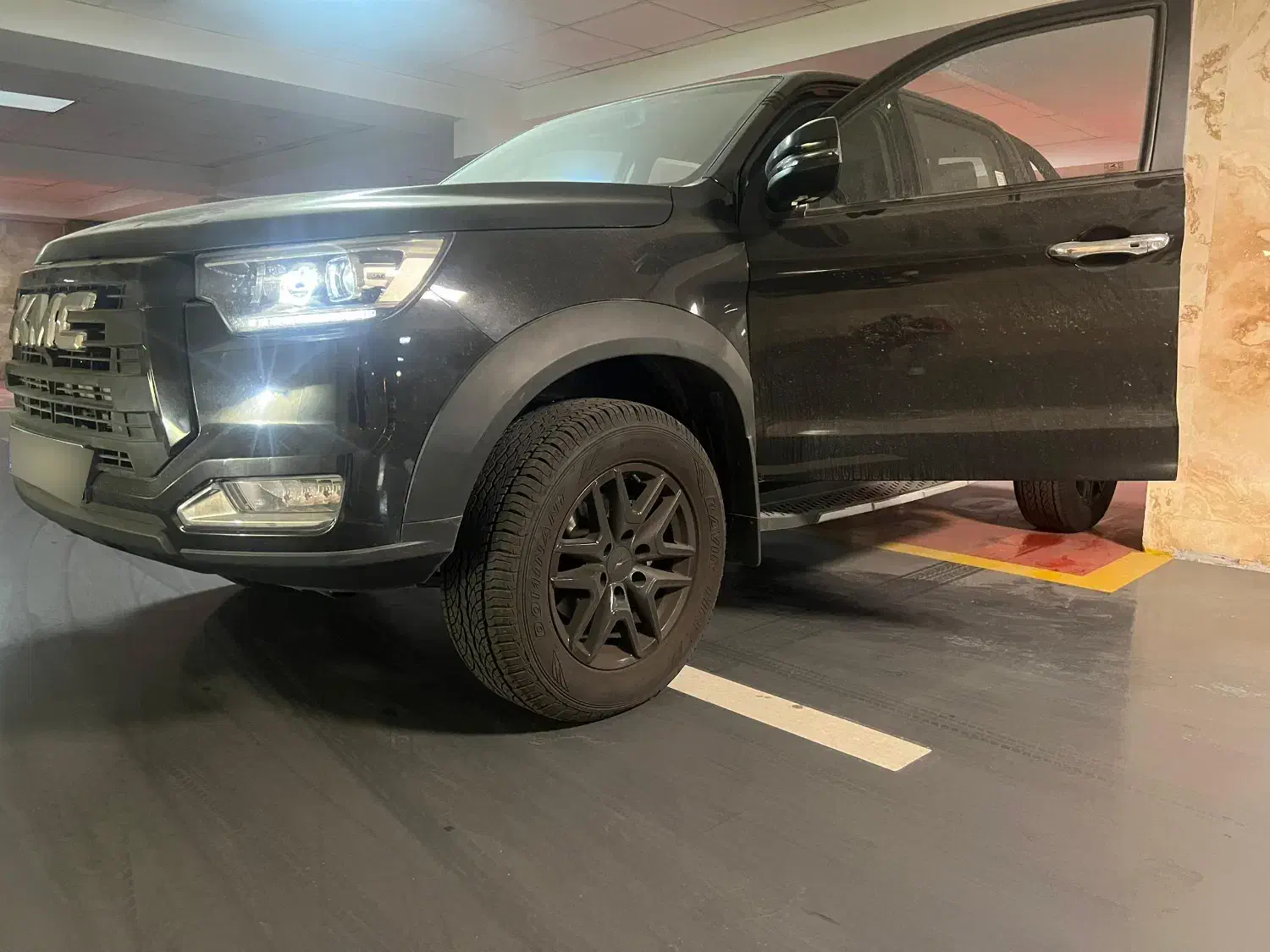 KMC T8 1404  -  کی ام سی تی 8|خودرو سواری و وانت|تهران, آرژانتین|دیوار