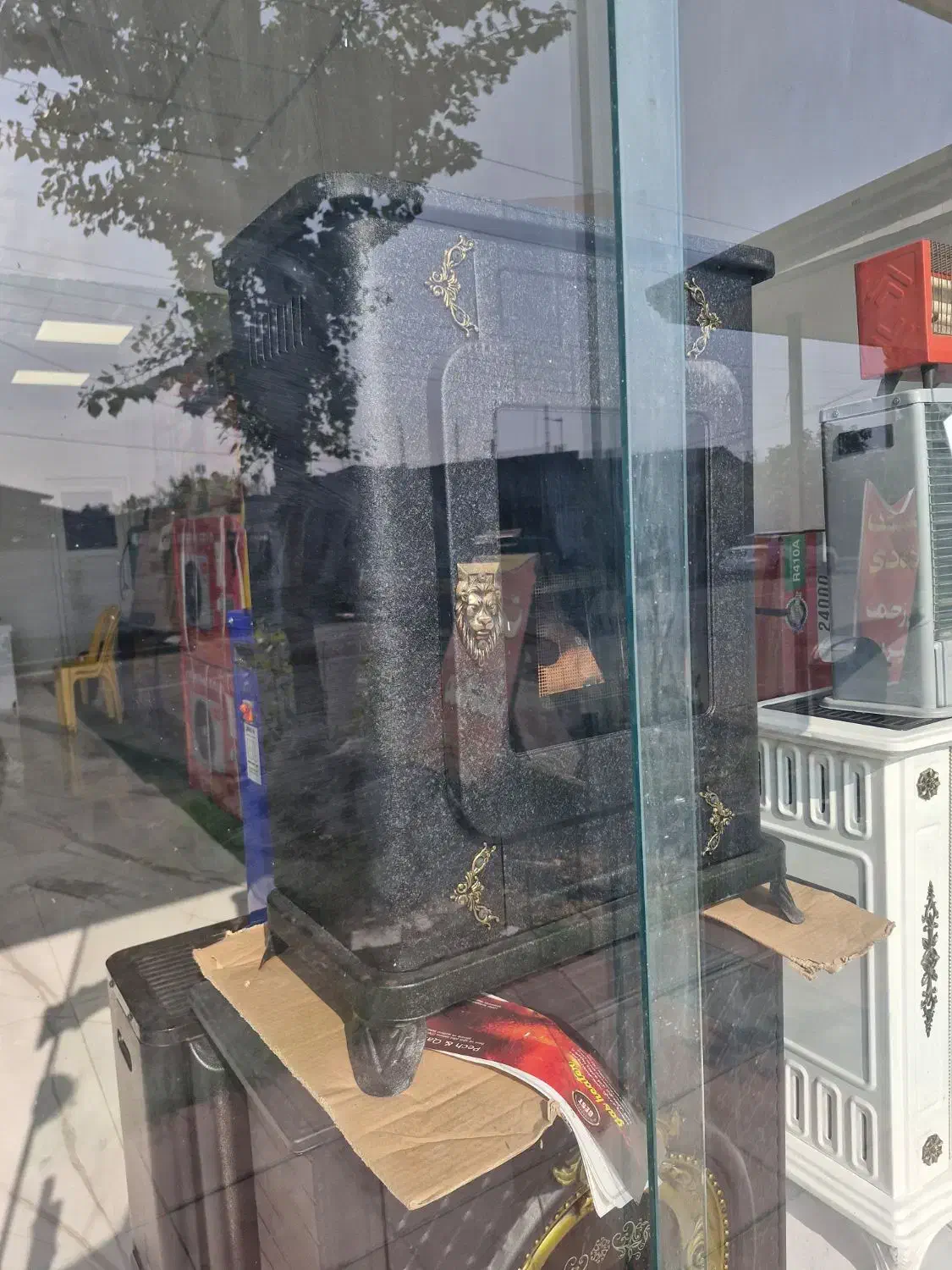 بخاری رنگ سفید ۳۰هزار|بخاری، هیتر، شومینه|ساری, |دیوار