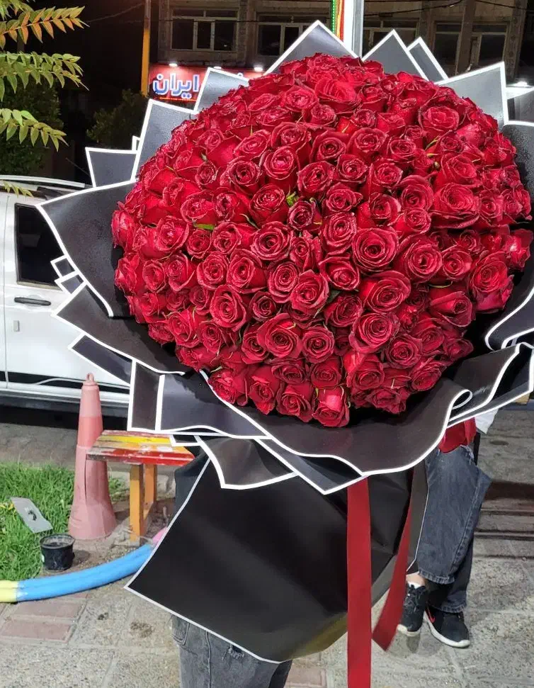 دسته گل بزرگ|گل و گیاه طبیعی|شیراز, خلدبرین|دیوار