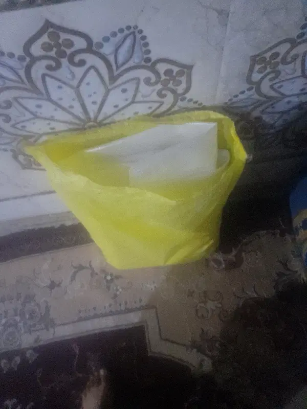 مشک|ظروف نگهدارنده، پلاستیکی، یک‌بارمصرف|ایرانشهر, |دیوار