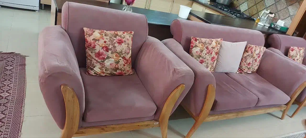 مبل راحتی کم کار|مبلمان خانگی و میز عسلی|اصفهان, ملک|دیوار