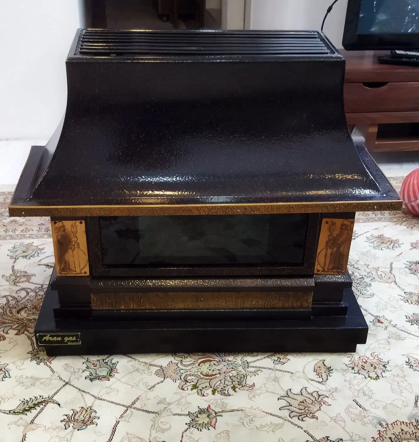 یک عدد بخاری آران گاز ۱۵۰۰۰ومروارید سوز|بخاری، هیتر، شومینه|مشهد, نوید|دیوار