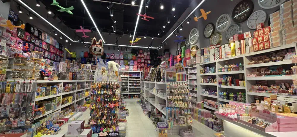 فروشنده برای فروشگاه لوازم تحریر|استخدام خدمات فروشگاه و رستوران|شیراز, اصلاح‌نژاد|دیوار