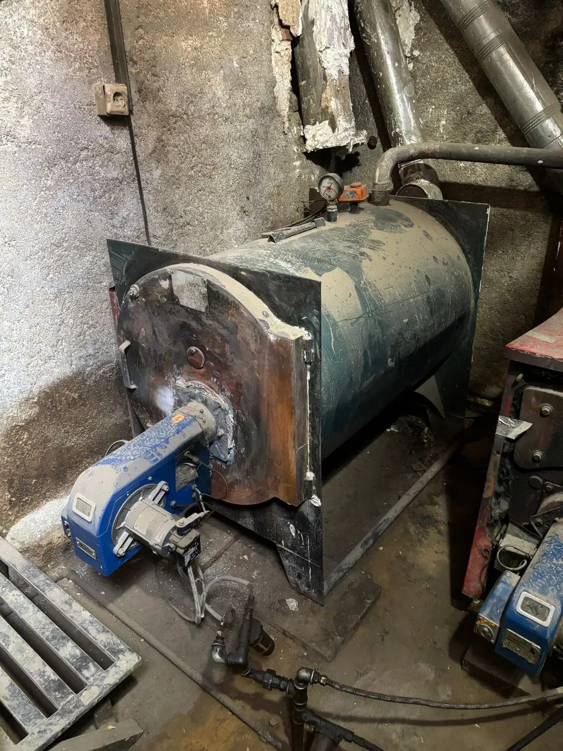 موتورخانه کامل گازوییلی|آبگرمکن، پکیج، شوفاژ|چهاردانگه (تهران), |دیوار