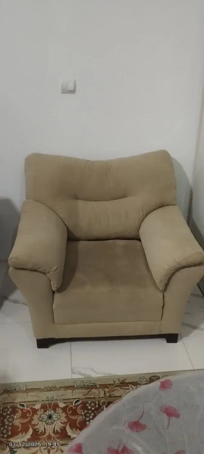 مبل راحتی دو دست|مبلمان خانگی و میز عسلی|سلمانشهر, |دیوار