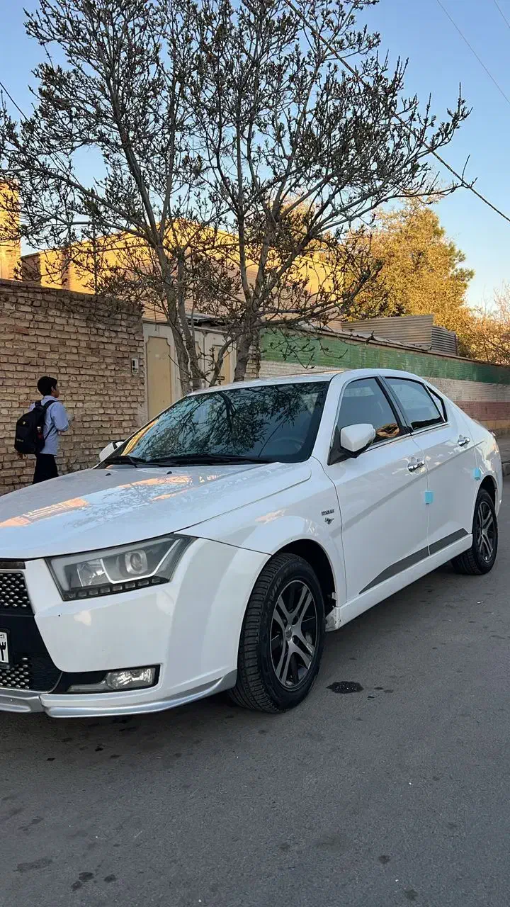 دنا پلاس|خودرو سواری و وانت|شیراز, مسلم|دیوار