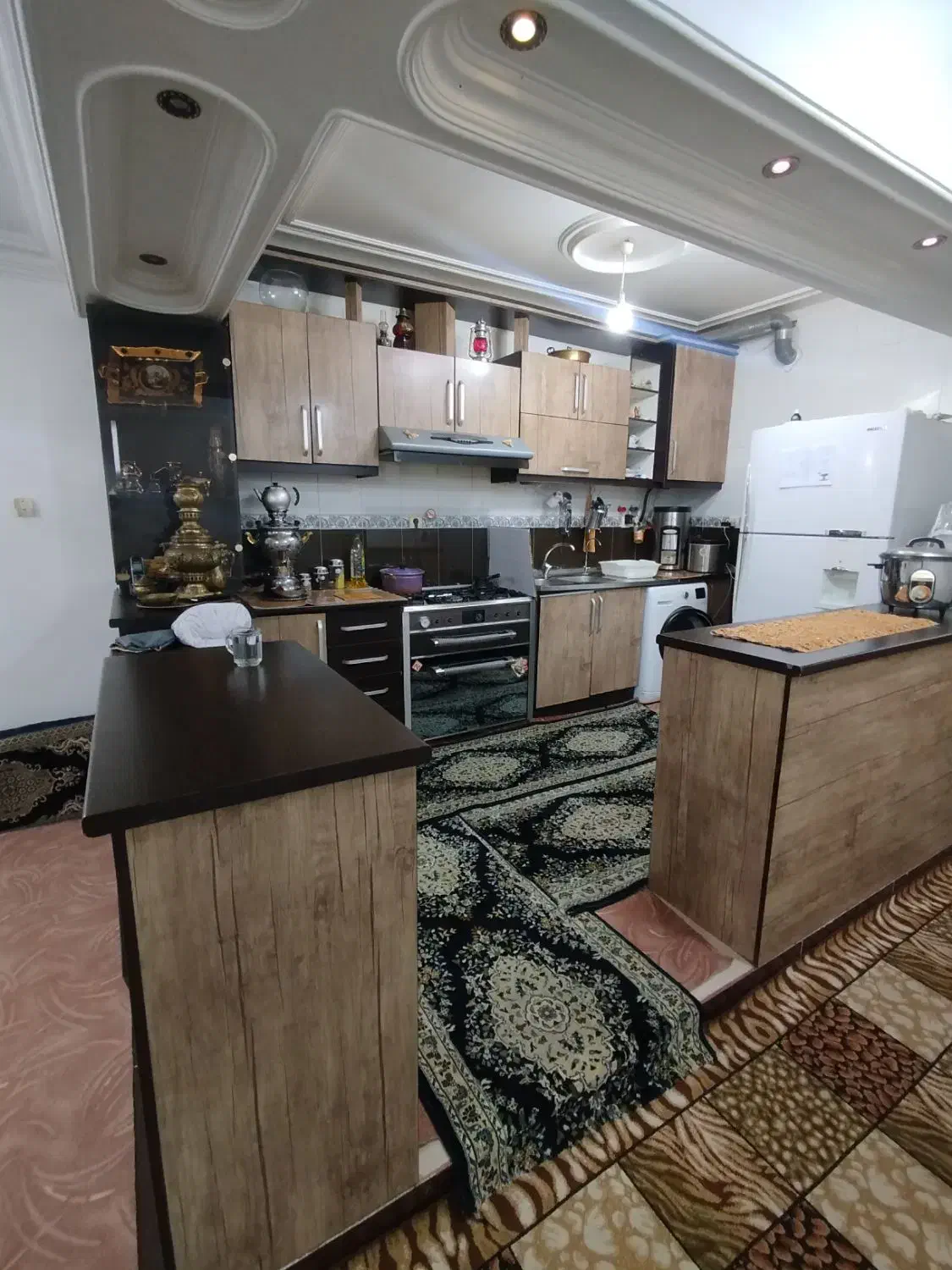 فروش تک واحدی ۹۰متر ۱۵خرداد سنددار|فروش آپارتمان|قم, شهرک شهرداری|دیوار