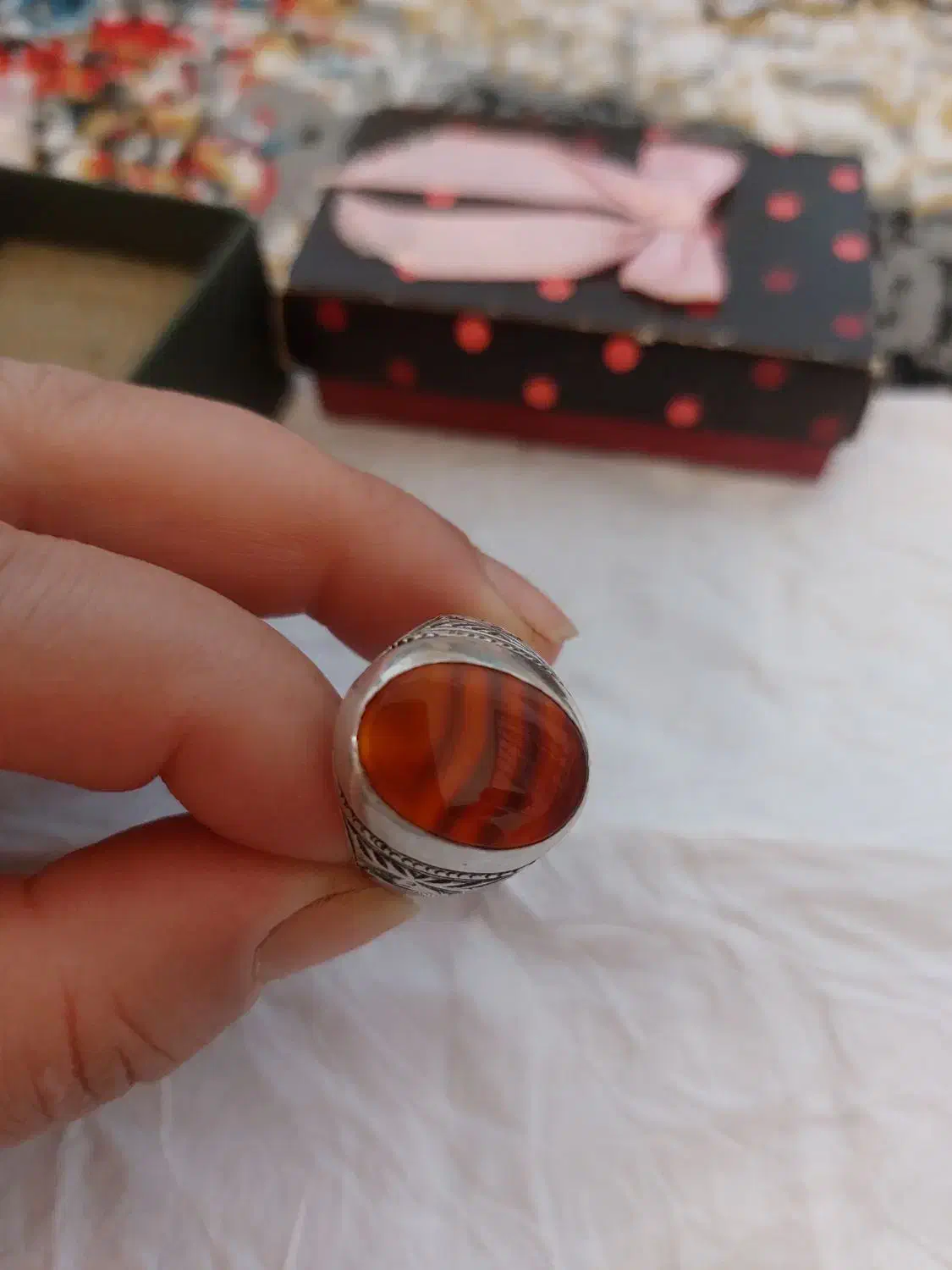 انگشترهای نقره زنانه/مردانه اصل عقیق عتیقه|کلکسیون اشیاء عتیقه|اردبیل, |دیوار