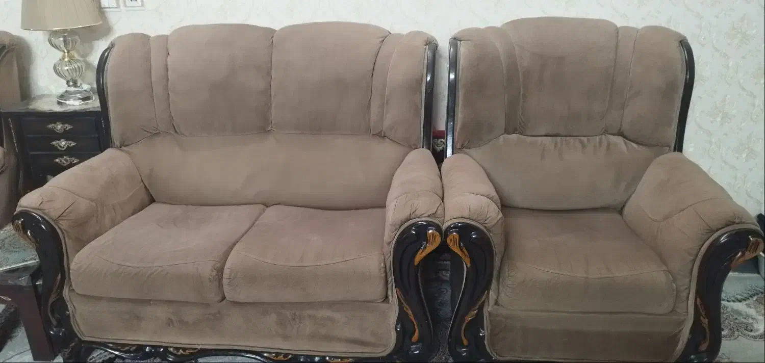 مبل راحتی|مبلمان خانگی و میز عسلی|رباط‌کریم, رباط‌کریم|دیوار