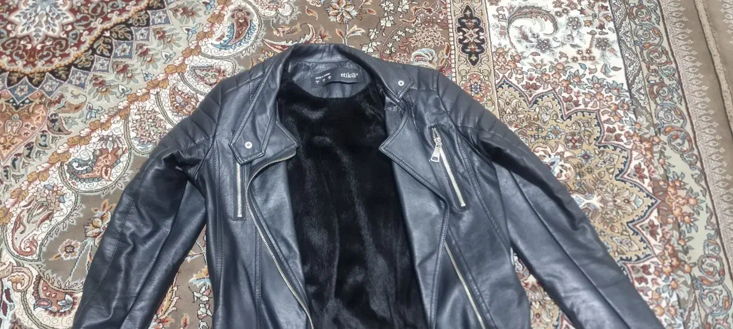 پالتو چرم داخل کرکی سایز ۳۶ - ۳۸|لباس|ری, شهرک نظامی|دیوار