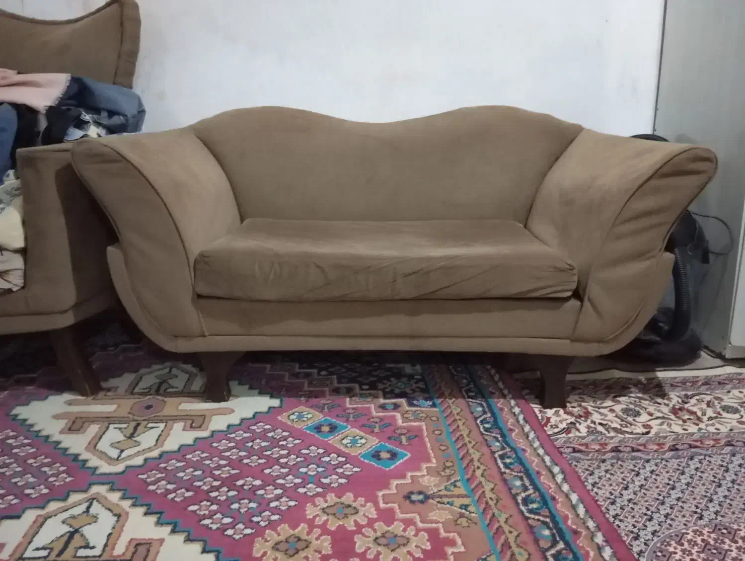 مبل راحتی قیمت 8000000ت|مبلمان خانگی و میز عسلی|بومهن, |دیوار
