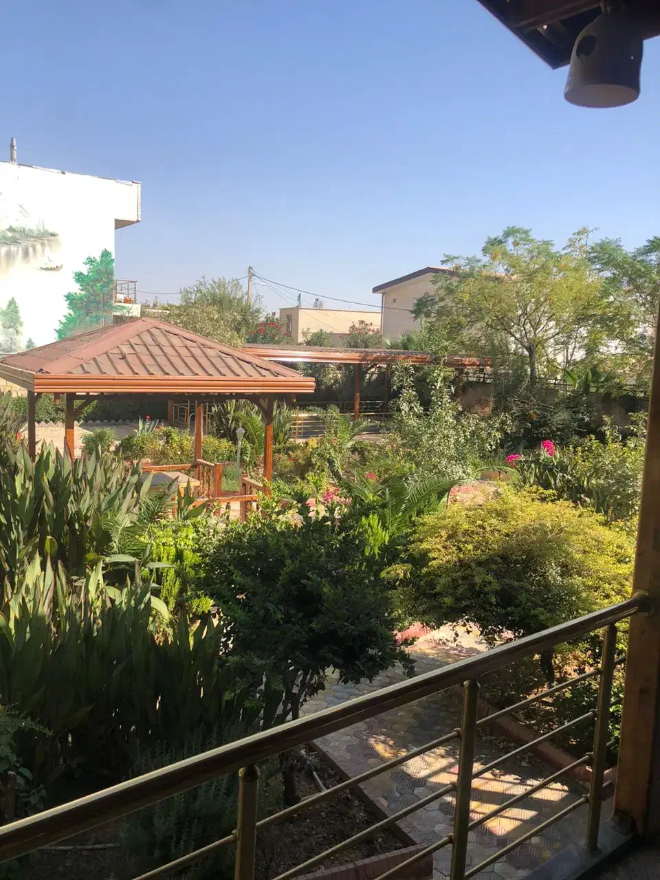 استخدام سرایدار متاهل برای خانه باغ در ایلام|استخدام سرایداری و نظافت|ایلام, |دیوار