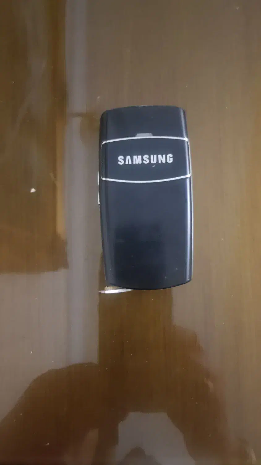 ۲ عدد گوشی سامسونگ تاشو قدیمی|موبایل|تهران, شهرک فرهنگیان|دیوار