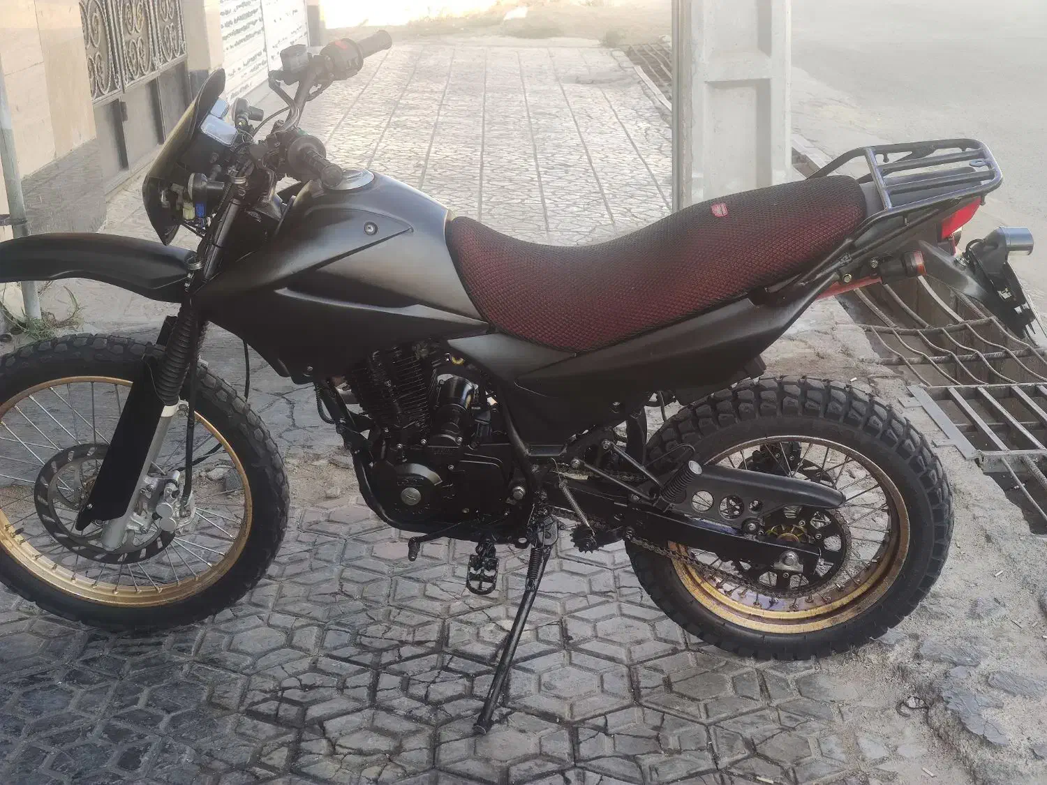 تریل مدل ۸۶ وارداتی طرح سوزوکی ۲۰۰ سیسی|موتورسیکلت|صائین قلعه, |دیوار