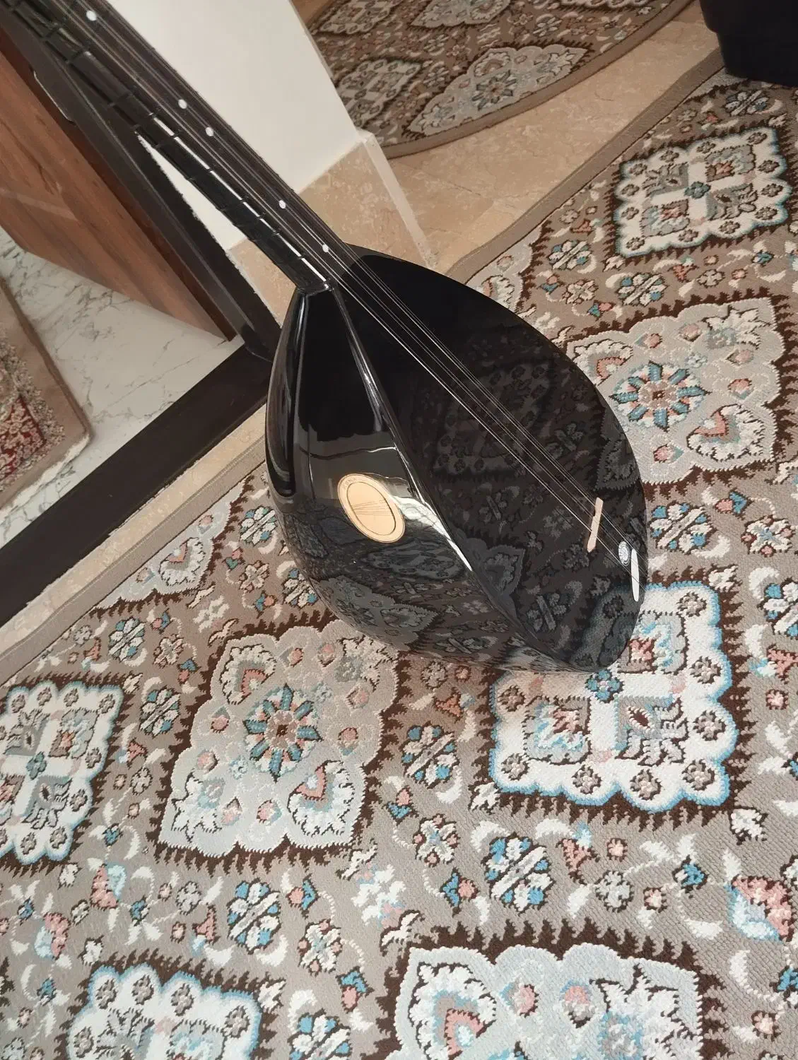 ساز باغلاما|سازهای سنتی|ارومیه, |دیوار