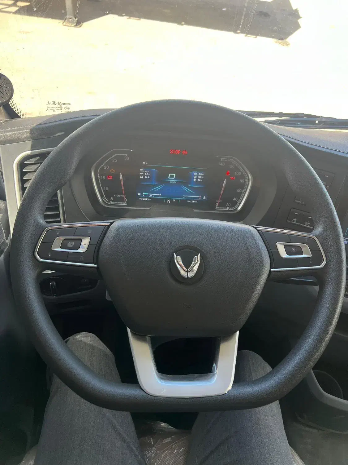 کشنده ویرا ۴۰۴ جدید صفر شاکمن|خودرو سنگین|شیراز, وزیرآباد|دیوار