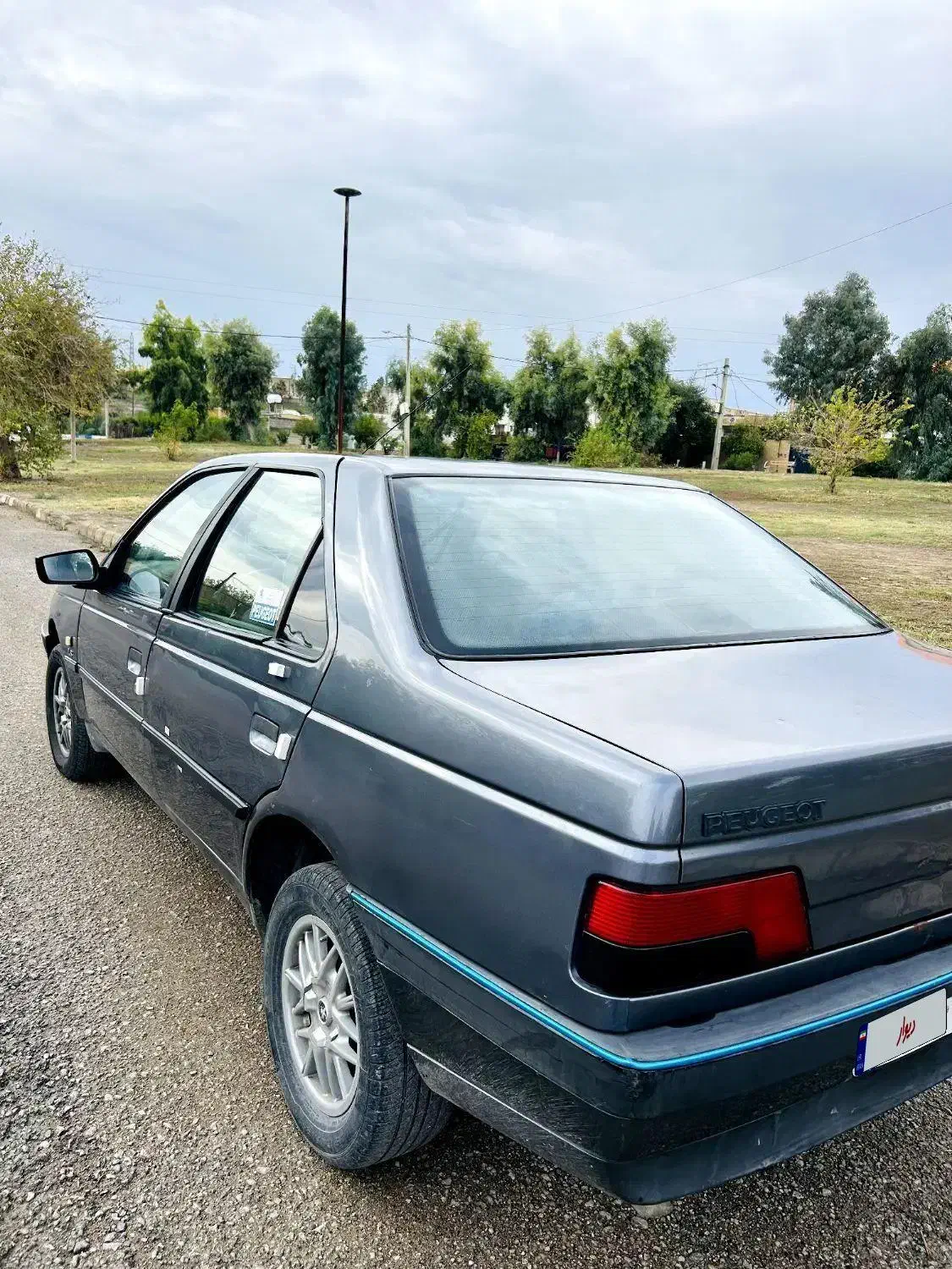 پژو ۴۰۵ مدل ۹۷ تک سوز|خودرو سواری و وانت|دوگنبدان, |دیوار