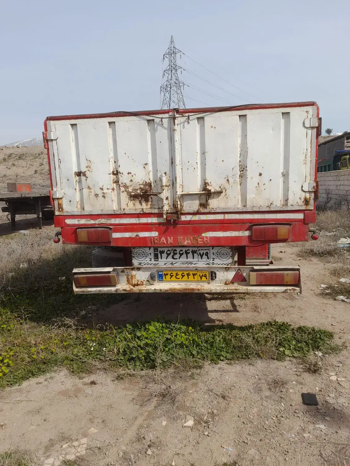 تریلی لبه دار|خودرو سنگین|رشت, لاکان|دیوار