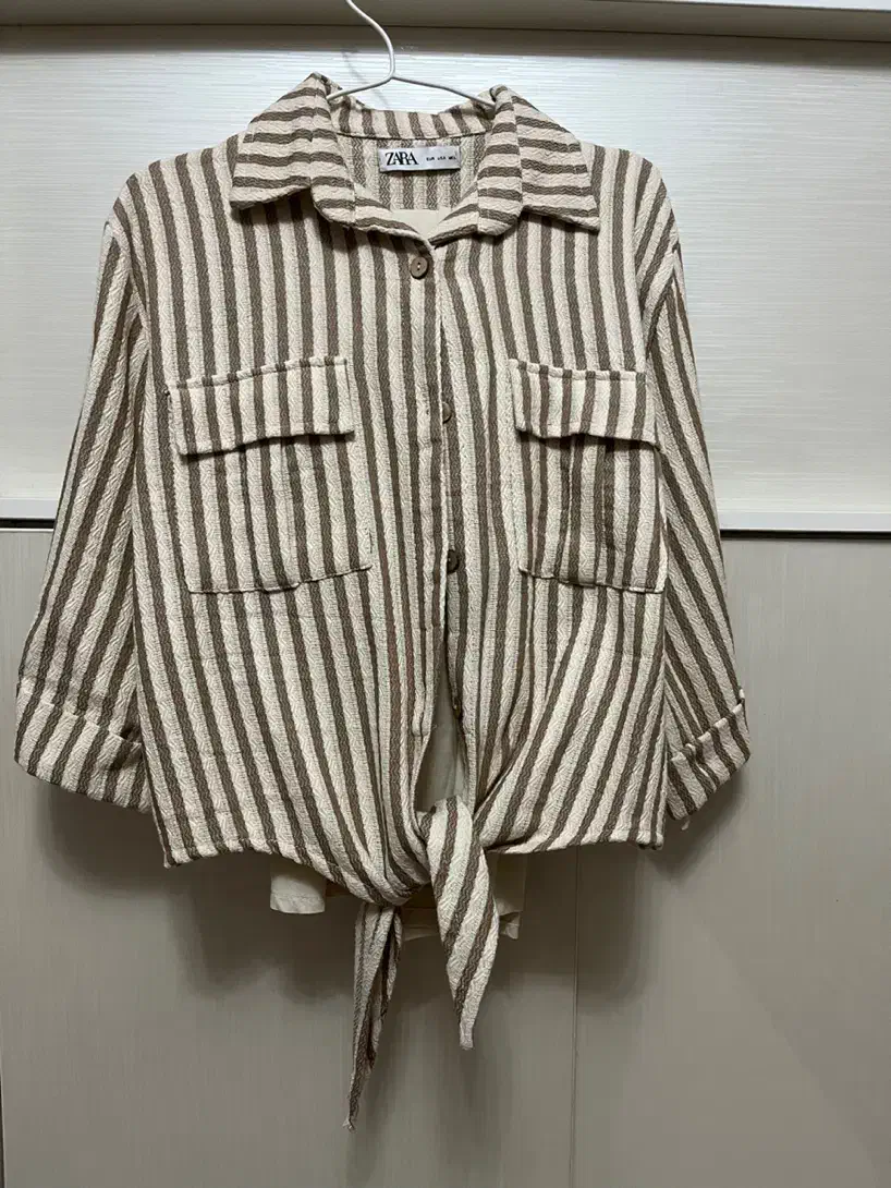 بلوز مجلسی|لباس|رشت, گلسار|دیوار