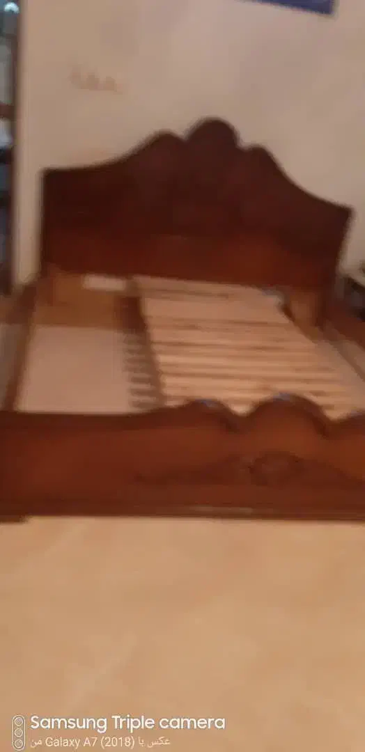 تختخواب دو نفر میز و پایتختی|تخت و سرویس خواب|ارومیه, |دیوار