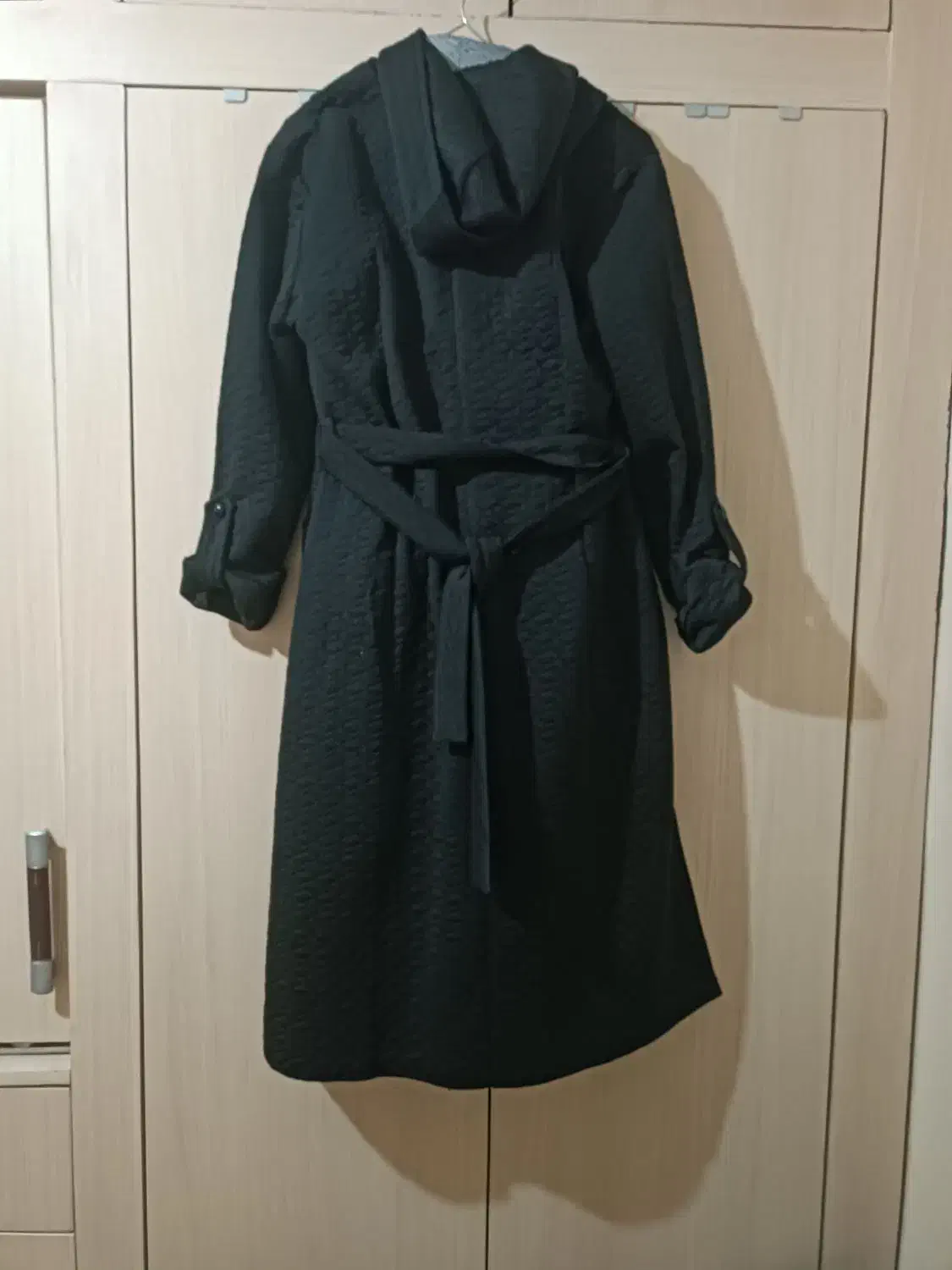 مانتو|لباس|مشهد, پورسینا|دیوار